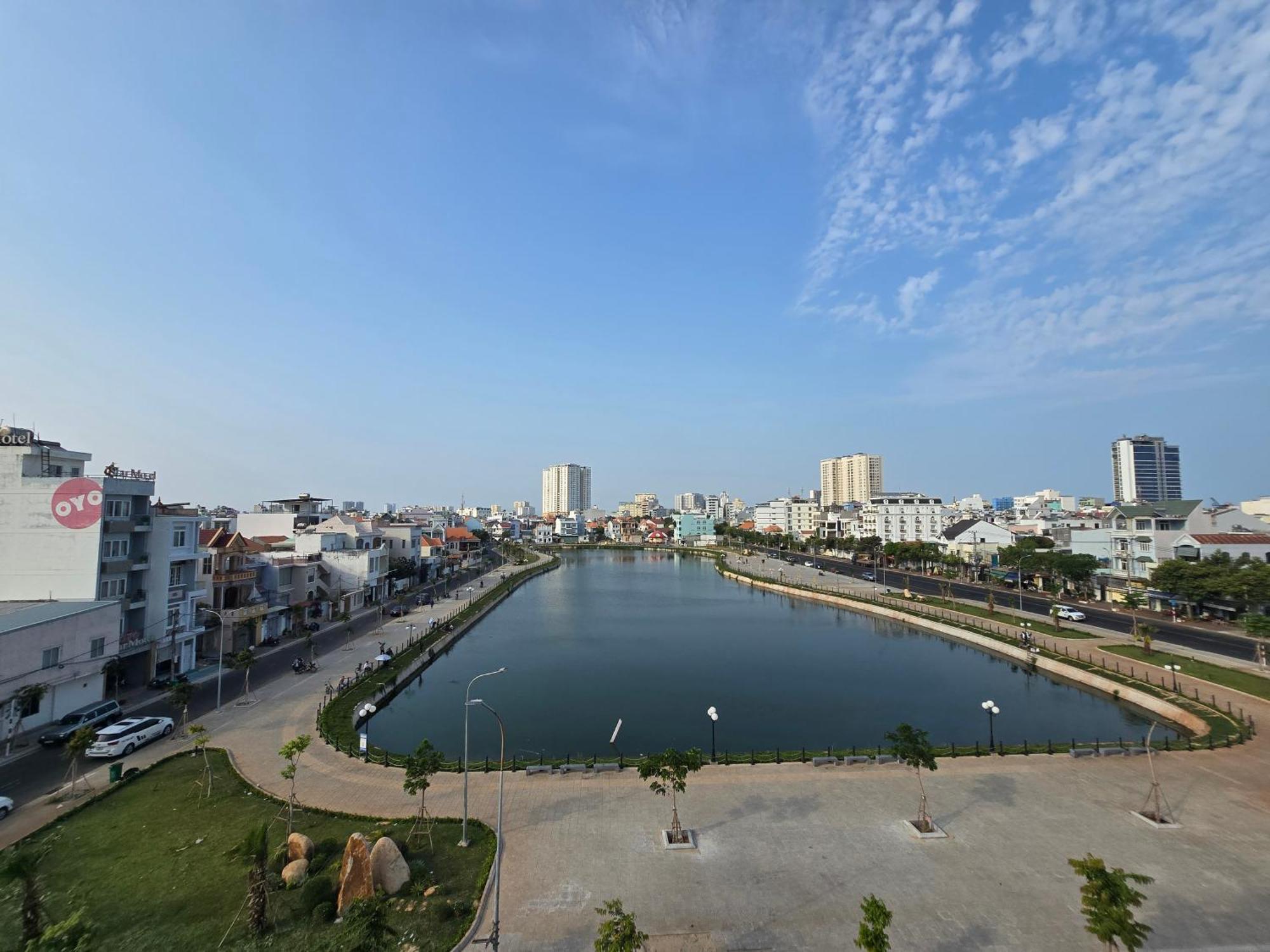 Camy Hotel Вунгтау Экстерьер фото